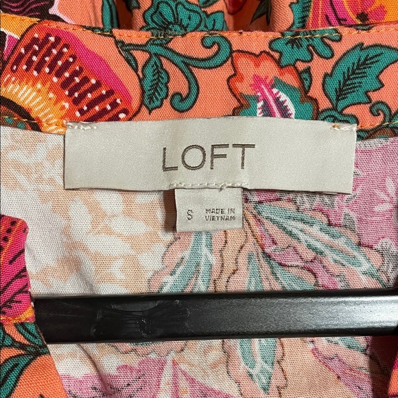 LOFT Patchwork Bloom Smocked Tie Waist Dress - Size S - Picture 11 of 15